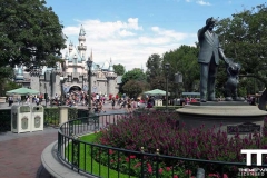Disneyland-park-(1)