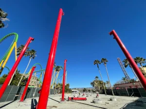 © Six Flags Magic Mountain